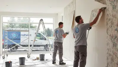 Professional wallpaper removal service for older homes in Cleveland, OH by expert house painters